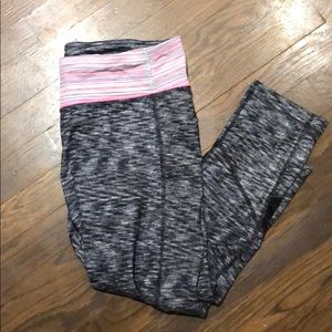 Lululemon Pace Rival Crop Luxtreme 10